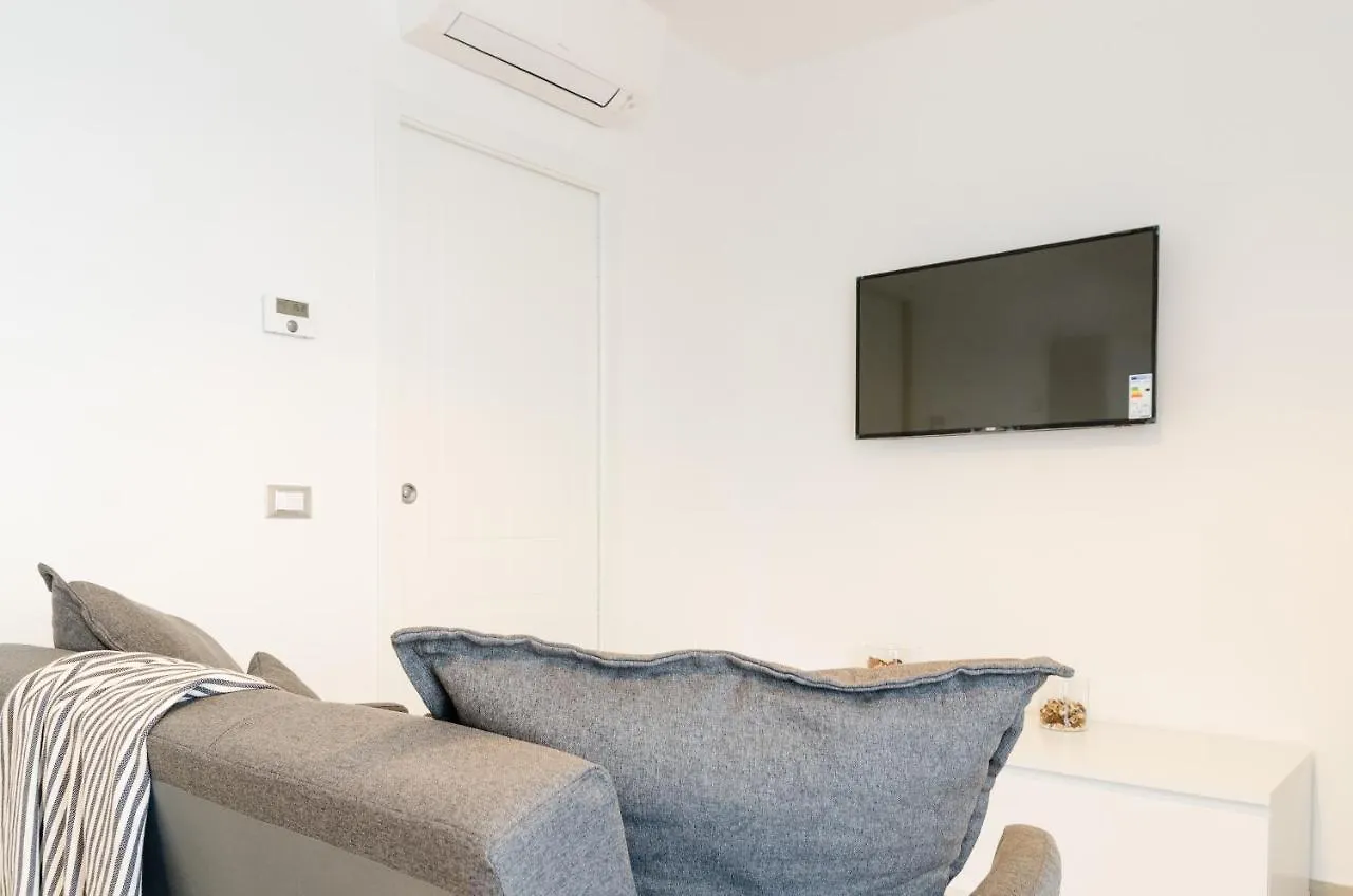 Fco Secrets Luxury Apartment Fiumicino Italia